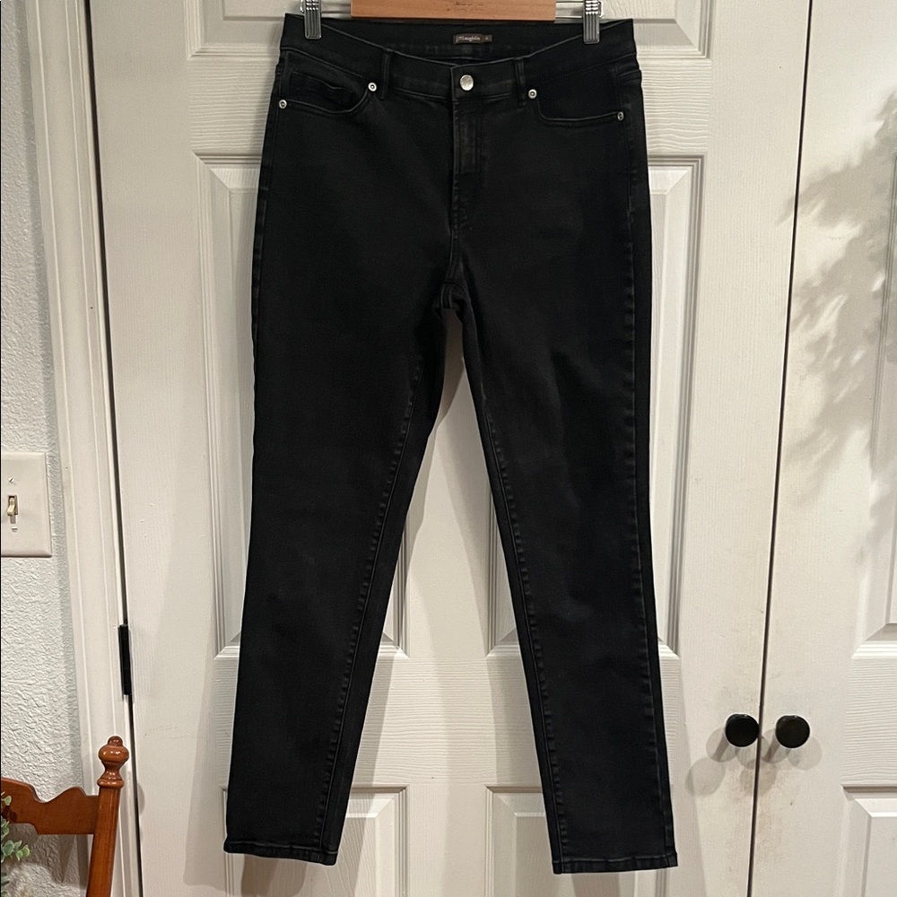 J. McLaughlin Women's Classic Black Skinny Jeans